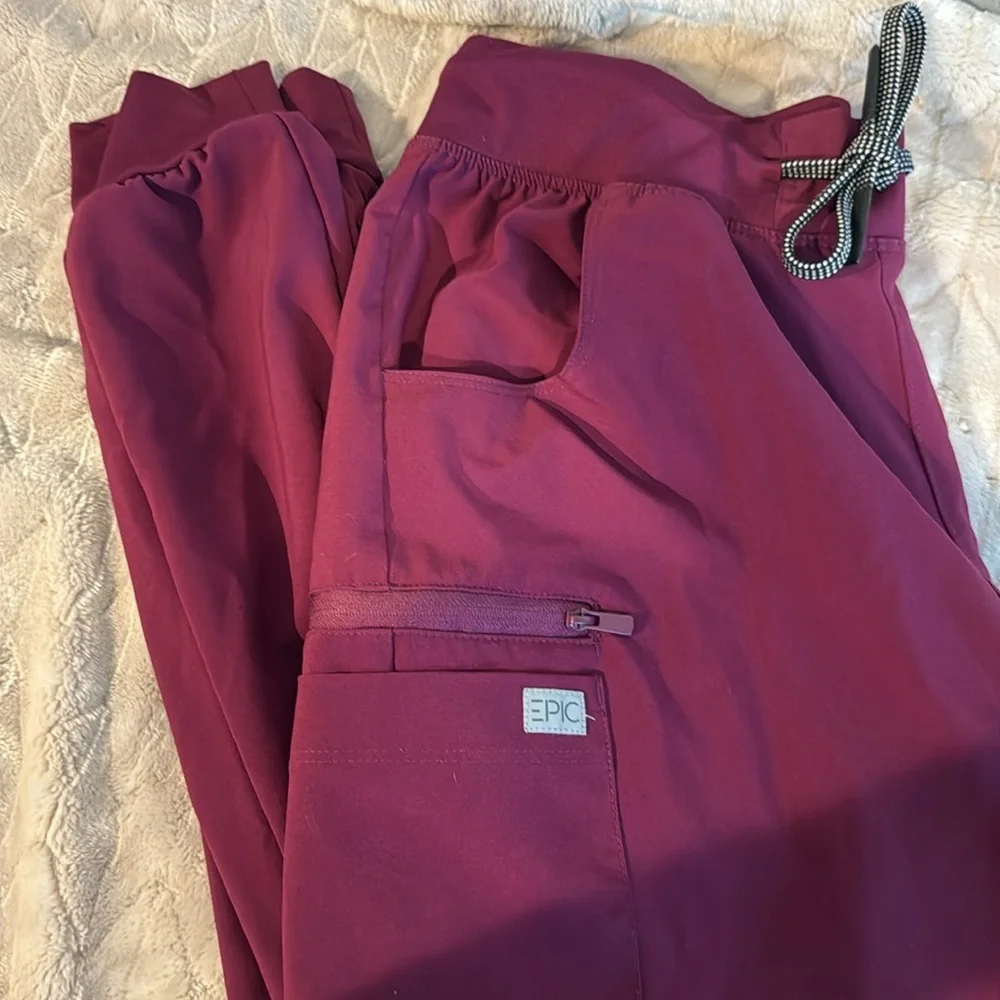 Epic by IRG scrub set in wine merlot/ maroon color. - Picture 3 of 4